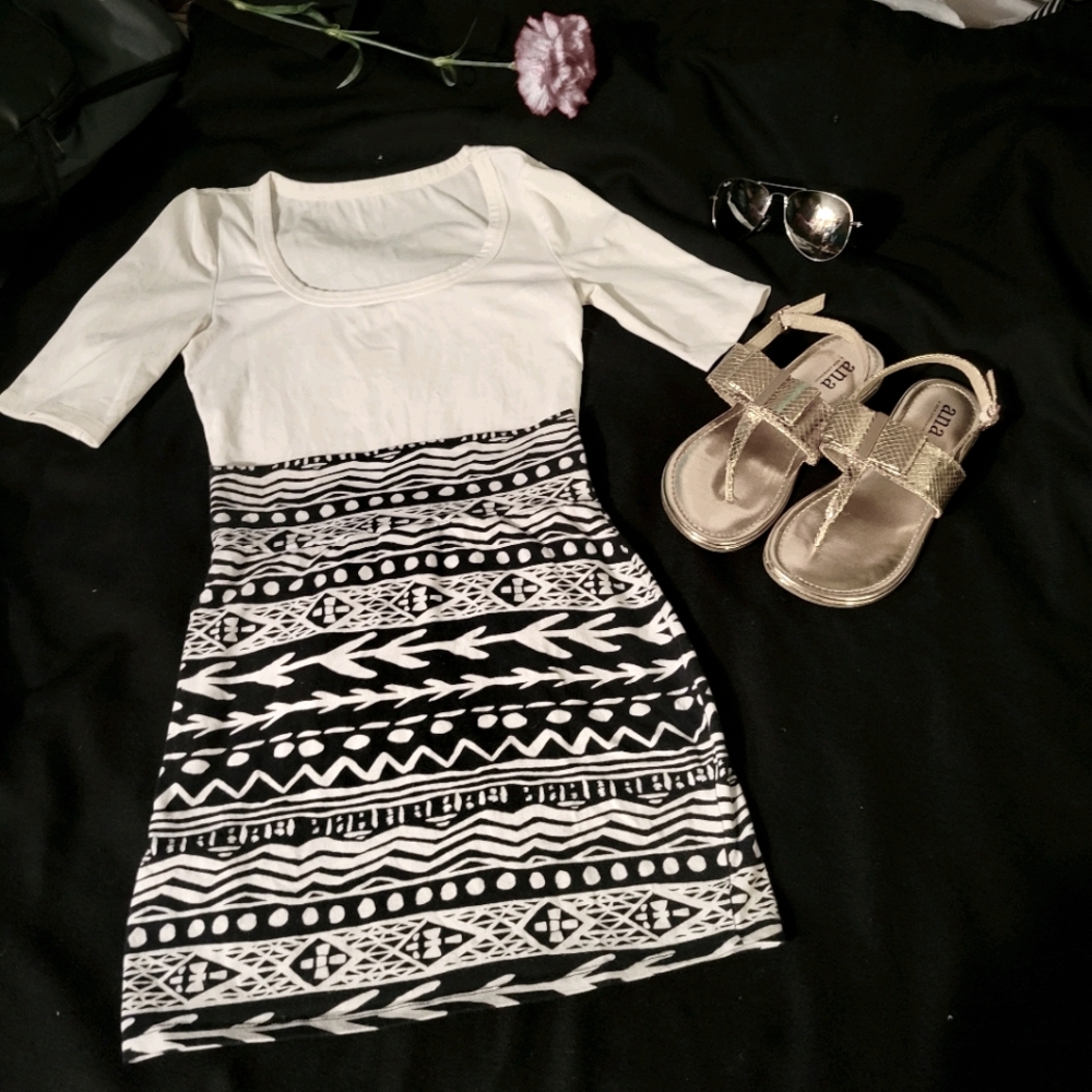 V.S.PINK Tribal Pencil Skirt